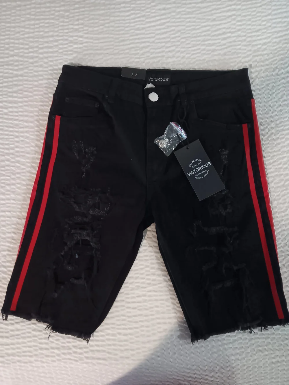 Distressed Shorts - BLACK/RED